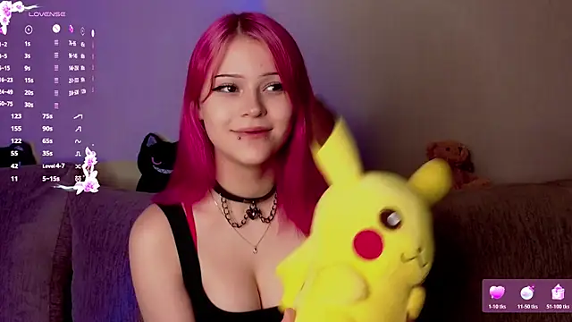 RavenKitten  online show from April 3, 2:18 am