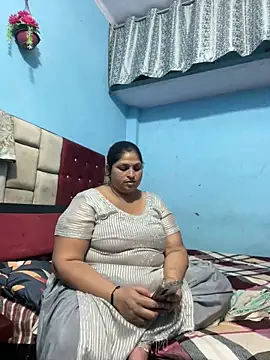 hotymarry online show from June 2, 9:09 am