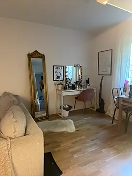 swedishbaddie online show from October 15, 12:13 pm