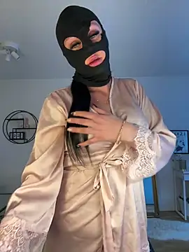 Snapshot of swedishbaddie chatting on February 22, 3:24 pm swedishbaddie online show from February 22, 3:24 pm