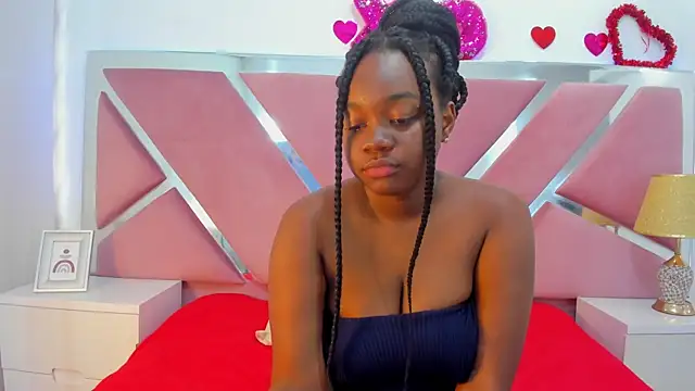 SulyClarck online show from October 29, 7:35 pm