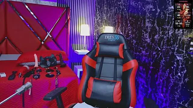 Violet sl4ve online show from March 22, 8:10 pm