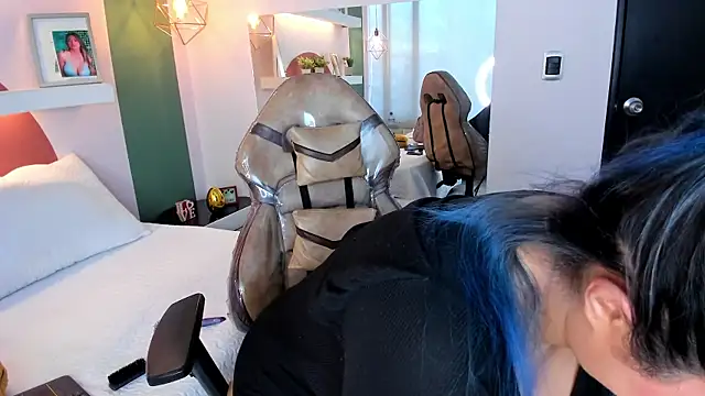 ValeryBoobs1 online show from May 27, 1:18 pm