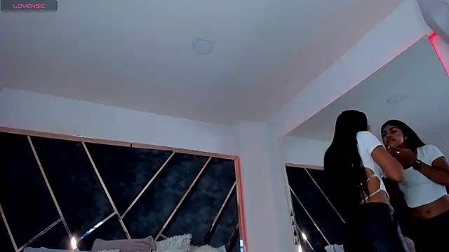 SusanaHenao online show from November 18, 7:06 pm