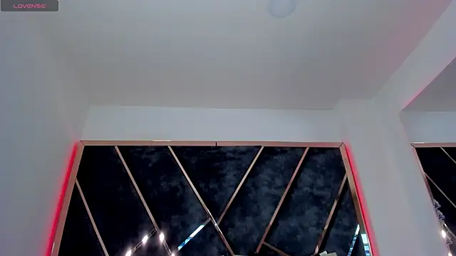 SusanaHenao online show from September 8, 5:23 pm