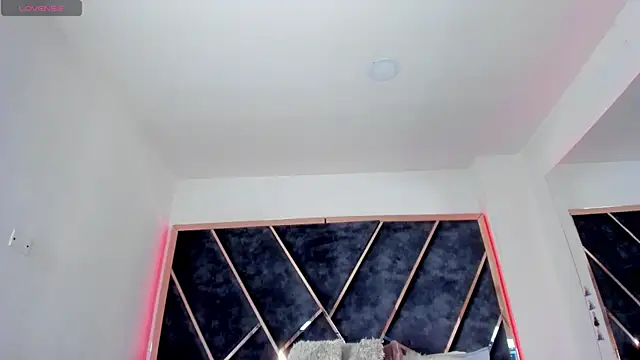 SusanaHenao online show from November 21, 5:12 pm