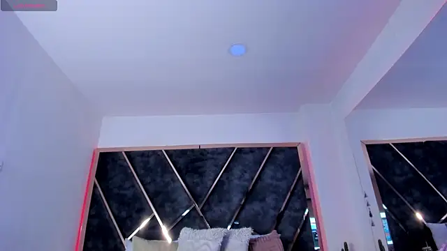 SusanaHenao online show from March 20, 4:41 pm