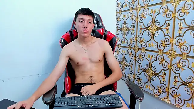 LittleDanny  online show from October 15, 4:04 pm
