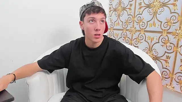 LittleDanny  online show from November 19, 4:07 pm