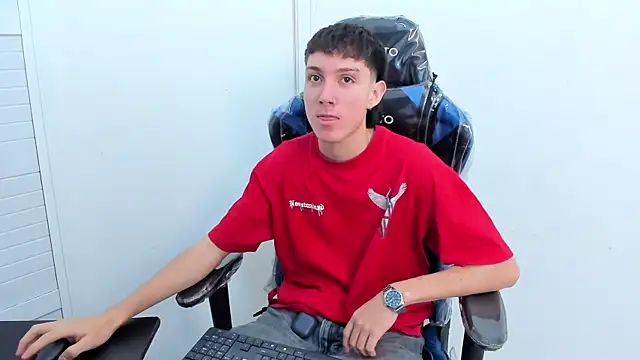 LittleDanny  online show from January 13, 5:50 pm