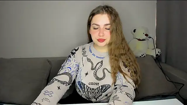 yourgem   online show from April 8, 12:50 pm