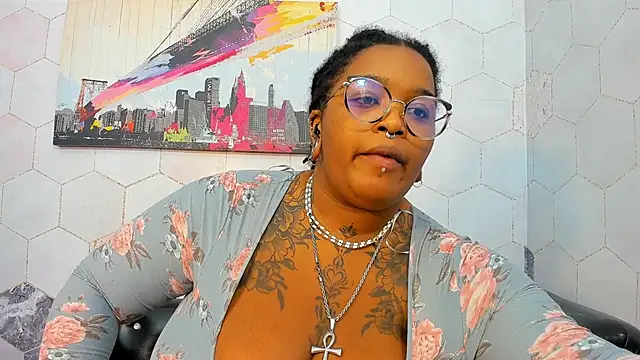 Anaa Fuentess online show from February 5, 11:50 am