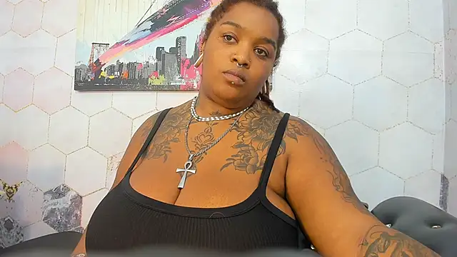 Anaa Fuentess online show from March 18, 11:35 am