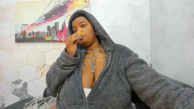 Anaa Fuentess online show from April 20, 11:46 am