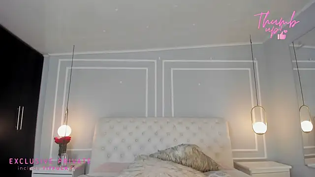 Snapshot of sakura_Gomez chatting on June 18, 7:19 pm sakura Gomez online show from June 18, 7:19 pm