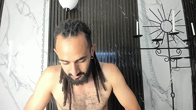 Tatis   online show from December 1, 8:10 pm