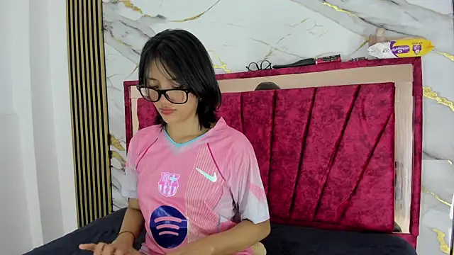 Snapshot of skaylar_95_mylove chatting on October 3, 1:09 am skaylar 95 mylove online show from October 3, 1:09 am