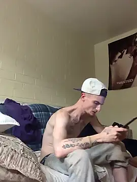 jizzyglizzy92 online show from March 13, 10:20 am