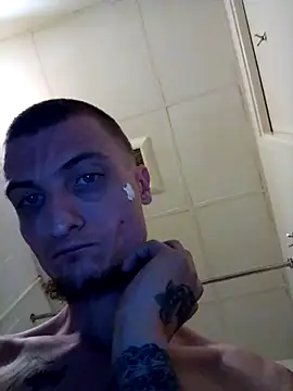 jizzyglizzy92 online show from March 23, 6:19 pm