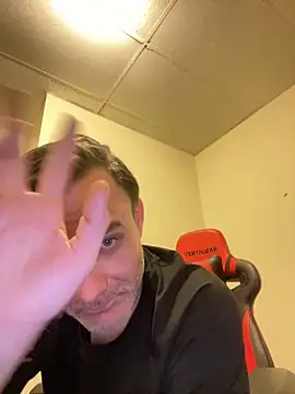 NicPolaris online show from April 5, 3:13 am