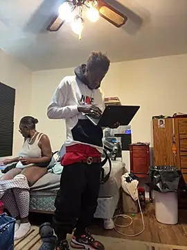 SucculentSexiness0 online show from April 9, 2:35 am