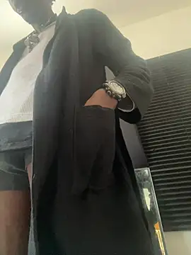 Snapshot of SucculentSexiness0 chatting on February 8, 6:16 pm SucculentSexiness0 online show from February 8, 6:16 pm