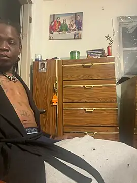 Snapshot of SucculentSexiness0 chatting on February 14, 6:02 am SucculentSexiness0 online show from February 14, 6:02 am