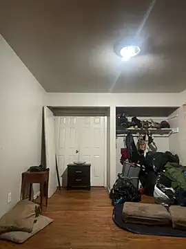 SucculentSexiness0 online show from April 8, 9:22 am