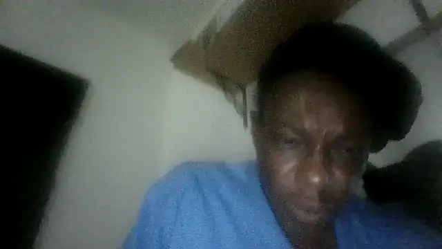 Snapshot of SucculentSexiness0 chatting on June 22, 6:05 pm SucculentSexiness0 online show from June 22, 6:05 pm