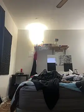 Snapshot of SucculentSexiness0 chatting on February 4, 11:00 pm SucculentSexiness0 online show from February 4, 11:00 pm