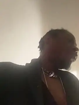 Snapshot of SucculentSexiness0 chatting on February 3, 6:22 am SucculentSexiness0 online show from February 3, 6:22 am