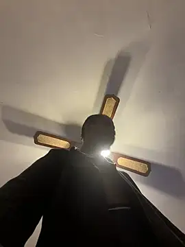 SucculentSexiness0 online show from March 10, 11:31 pm