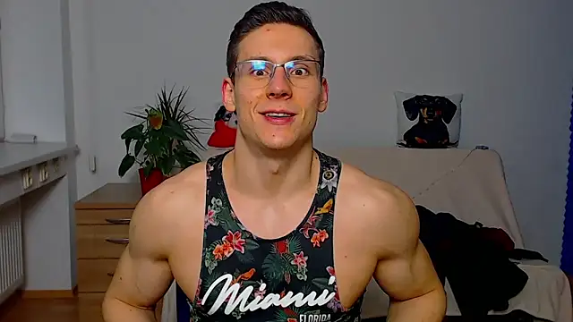 ZeinMiracles online show from December 14, 11:32 pm