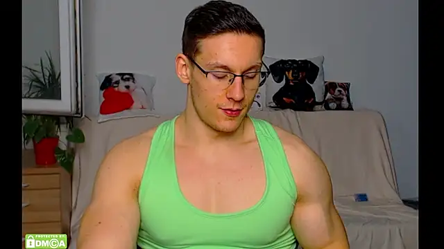 ZeinMiracles online show from March 2, 9:00 pm