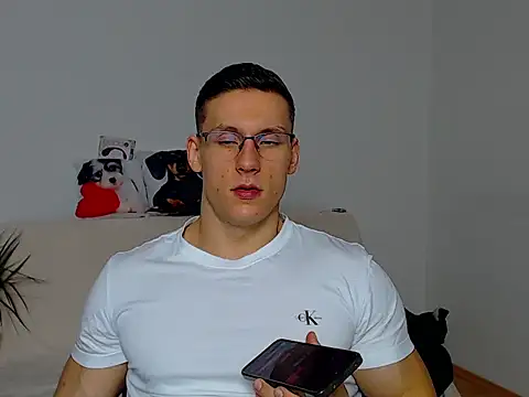 ZeinMiracles online show from October 19, 5:59 pm