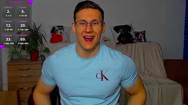 ZeinMiracles online show from April 3, 10:05 pm