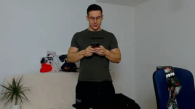 ZeinMiracles online show from November 10, 8:58 pm