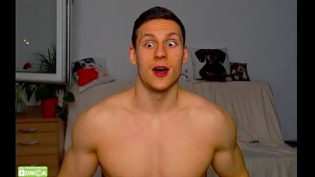 ZeinMiracles online show from March 7, 10:26 pm