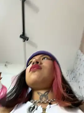 Georgina Astor online show from March 15, 1:23 am