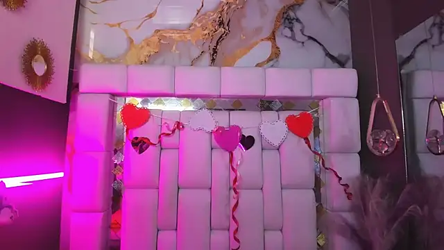 Natasha-Adams online show from February 15, 8:41 pm