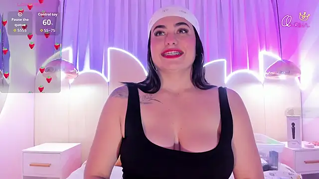 Snapshot of sofiiacarson chatting on February 5, 7:32 pm sofiiacarson online show from February 5, 7:32 pm