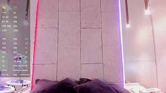 Snapshot of sofiiacarson chatting on February 23, 7:36 pm sofiiacarson online show from February 23, 7:36 pm