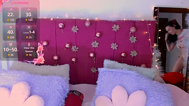 Snapshot of AuroraHans1 chatting on November 23, 2:10 am AuroraHans1 online show from November 23, 2:10 am