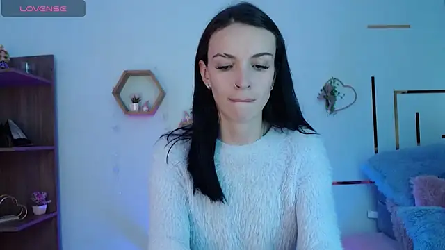 AuroraHans1 online show from March 27, 12:52 am