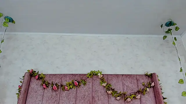 AnyaJay online show from February 25, 9:25 pm