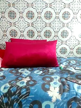 Hot-lino online show from November 30, 3:24 pm