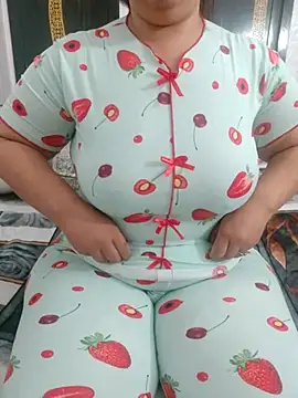 Hot-lino online show from September 11, 7:47 pm