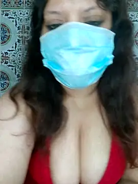 Snapshot of Hot-lino chatting on June 25, 7:19 pm Hot-lino online show from June 25, 7:19 pm