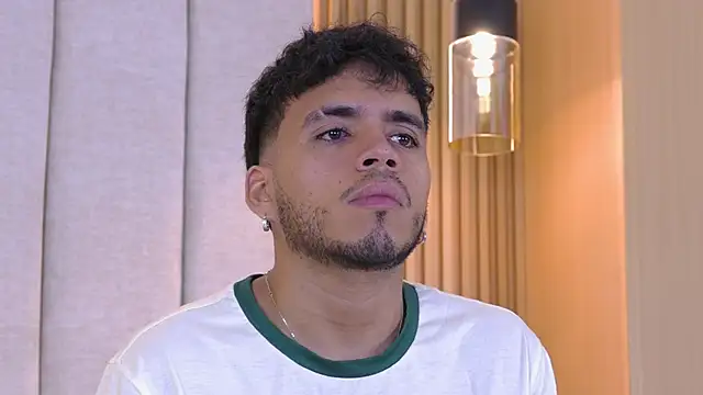 AlexanderJordan online show from November 16, 7:40 pm