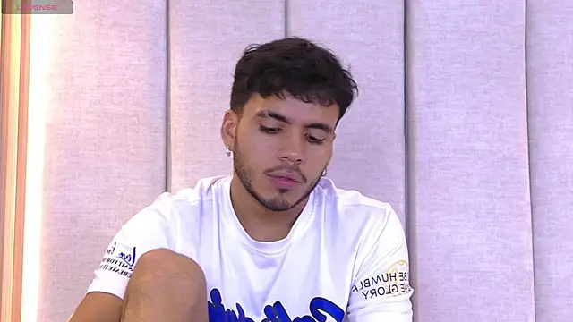 AlexanderJordan online show from October 5, 6:31 pm